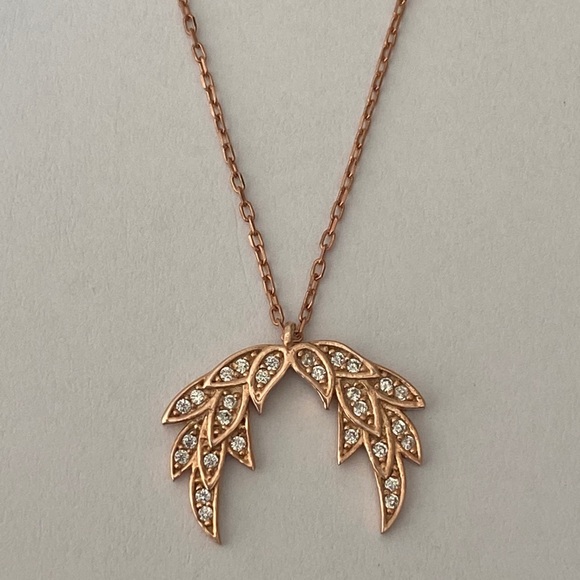 😇Angel wing necklace cz 925 sterling silver - Picture 2 of 2